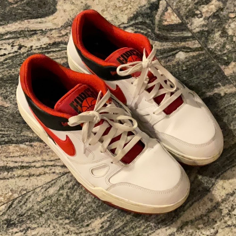 Nike Force Sneakers Men’s Leather Upper and Swoosh White Red Size 11